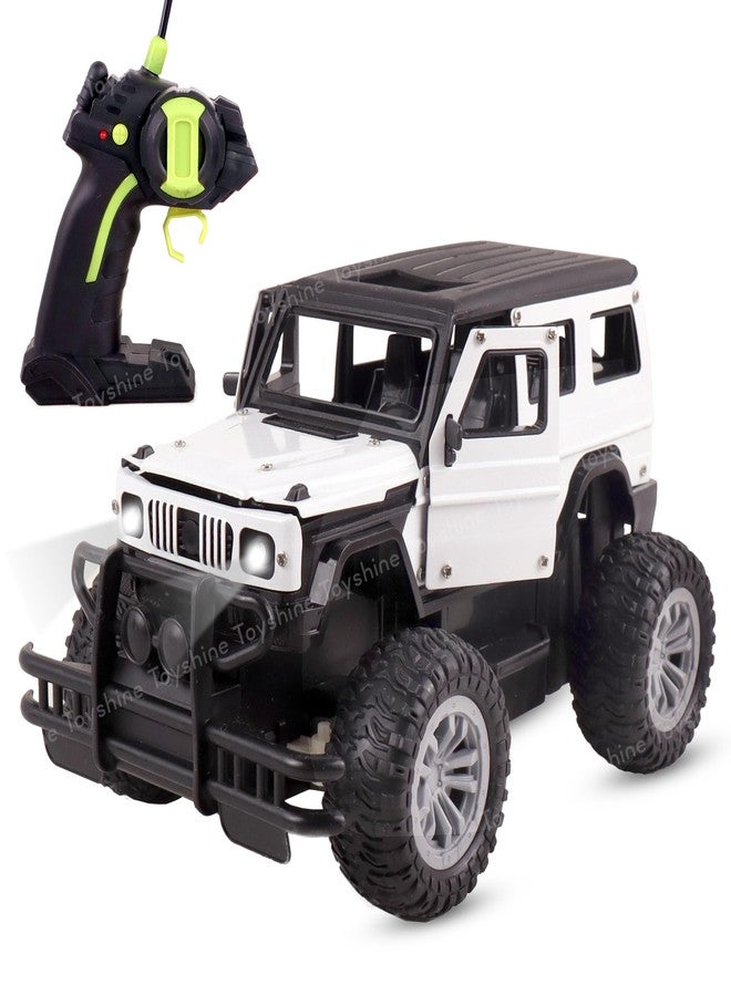 توي شاين سيارة ثار رباعية الدفع من توي شاين، تعمل بجهاز تحكم عن بعد، مزودة بأبواب وغطاء محرك قابلين للفتح، سيارة سباق استعراضية لجميع التضاريس، لون أبيض - Image 1